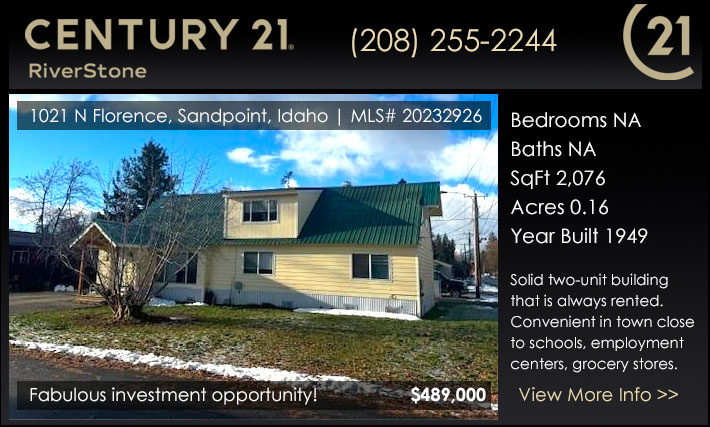 Fabulous investment opportunity! Solid two-unit building that is always rented
